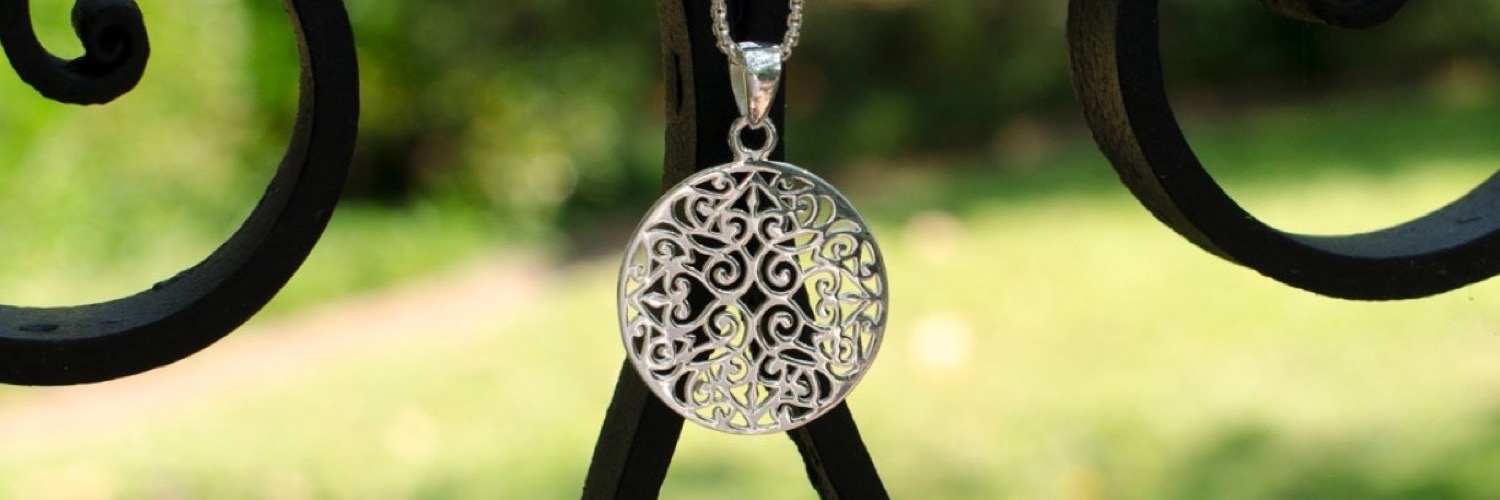 Southern gates jewelry deals pendants