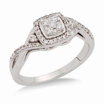 White gold, cushion-shape, round diamond halo bridal set