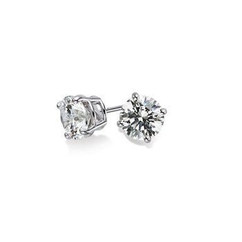 White gold and round diamond stud earrings