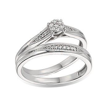 White gold, round diamond engagement ring