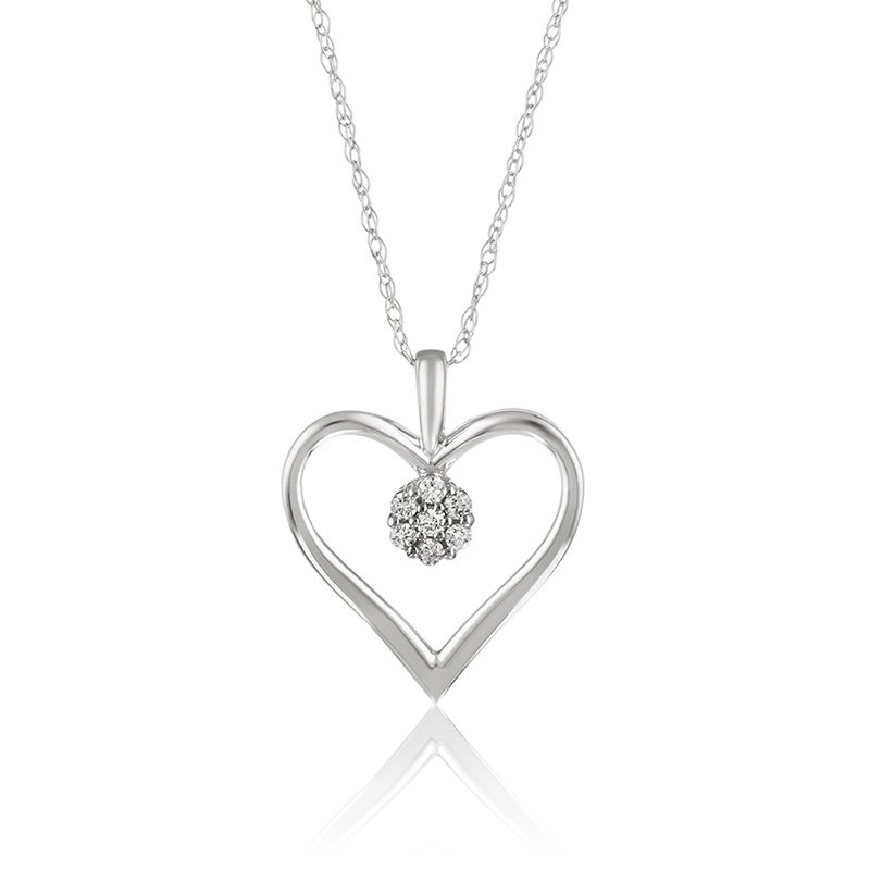 White gold heart pendant with center diamond cluster