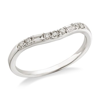 White gold round and baguette diamond band