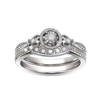 White gold, vintage-inspired round diamond engagement ring