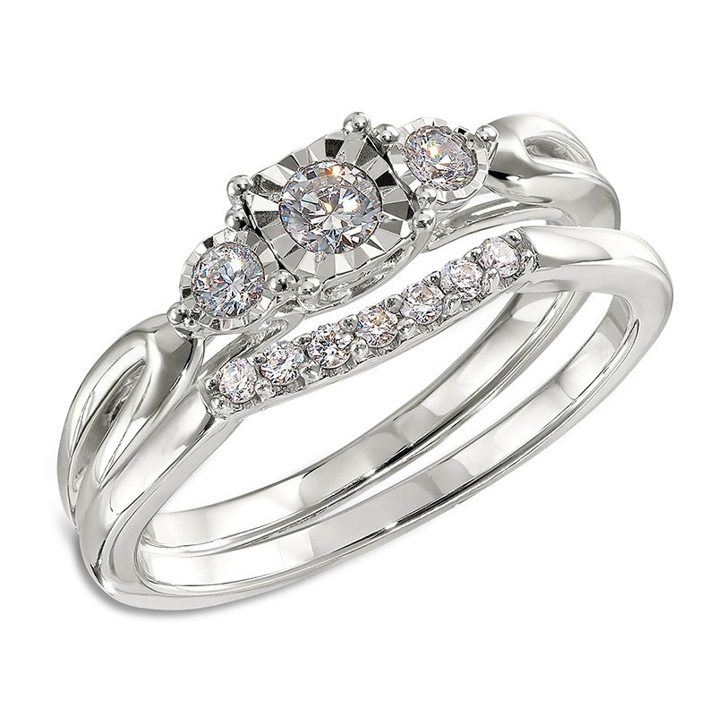 White gold, 3-stone diamond bridal set