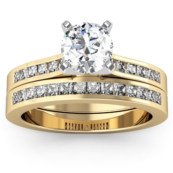 Princess Cut Diamond Engagement Ring with Matching Wedding Band