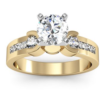 Round & Princess Diamond Engagement Ring
