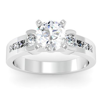 Round & Princess Diamond Engagement Ring