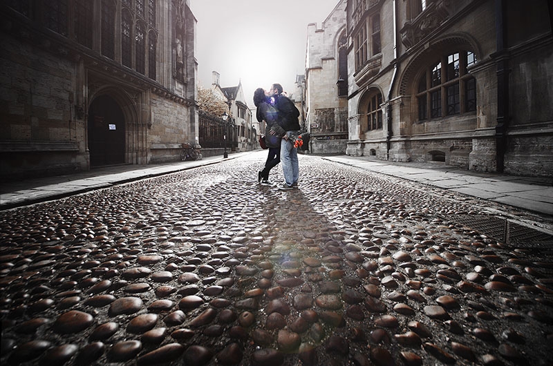 couple on cobbles