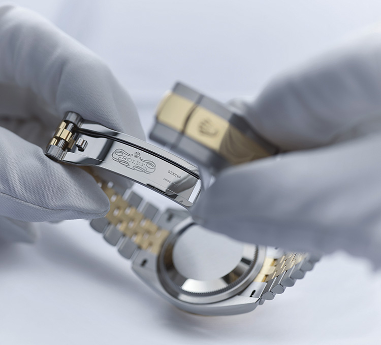 Rolex Servicing Procedure - OC Tanner Jewelers